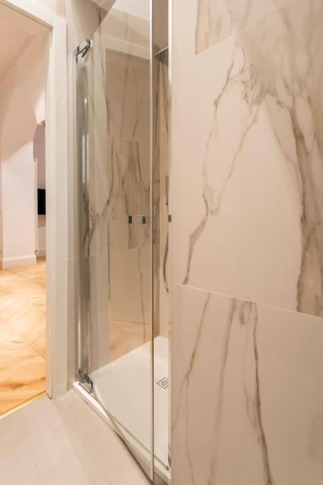 La Scala Suite-Luxury Apartment Milano Esterno foto